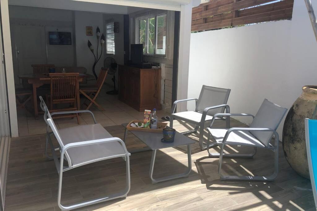 Ks Villa La Coulee 4 Etoiles Saint-Francois  Exterior foto